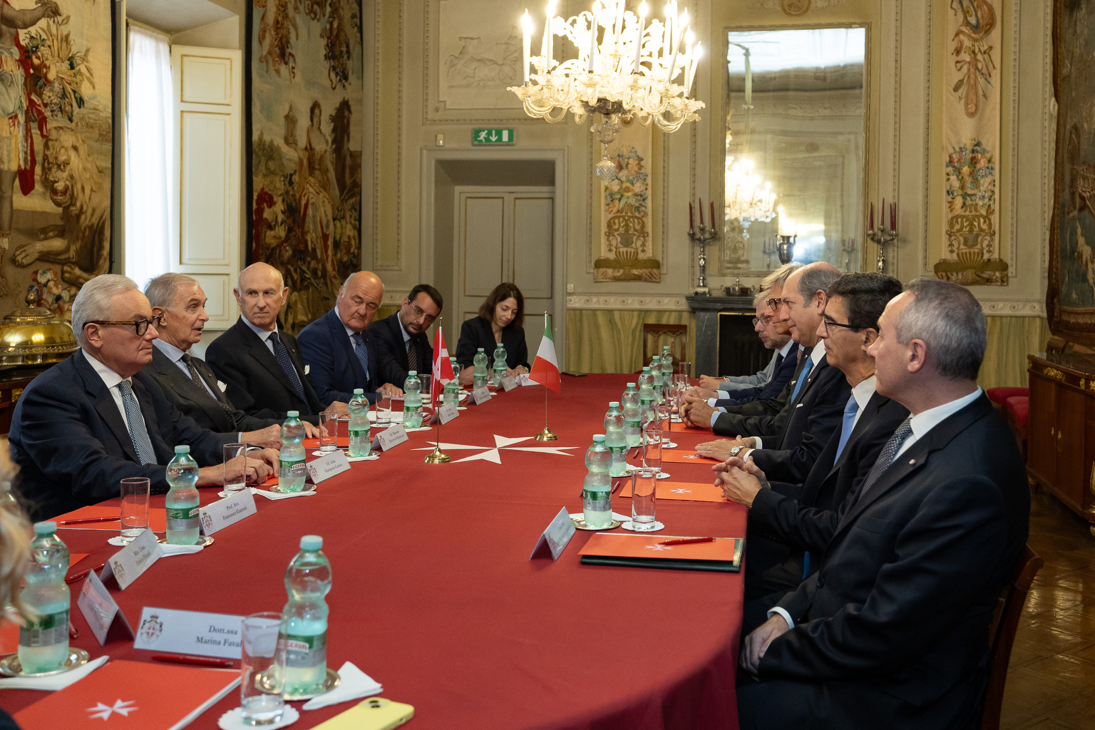 Firma de un acuerdo con la República Italiana sobre el cuerpo de ayuda italiano de la Orden de Malta