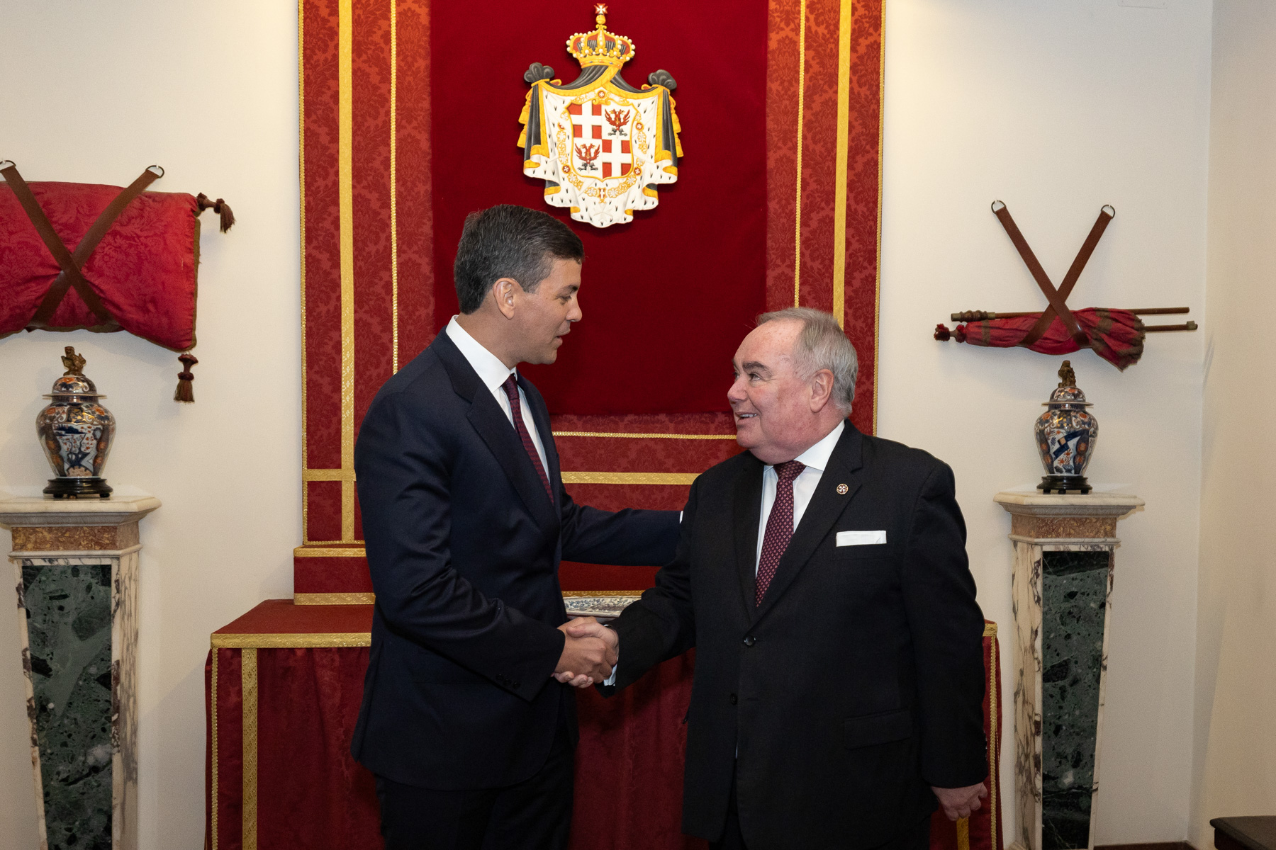 Der Großmeister des Souveränen Malteserordens empfängt den Präsidenten von Paraguay zu einem offiziellen Besuch