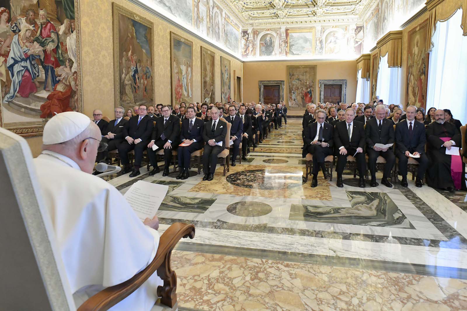 L’audience avec le Saint-Père ouvre les travaux de la dernière journée de la Conférence des ambassadeurs de l’Ordre de Malte