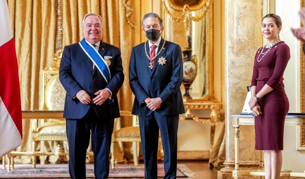 Besuch des Großmeisters Fra‘ John Dunlap beim Präsidenten der Republik Panama