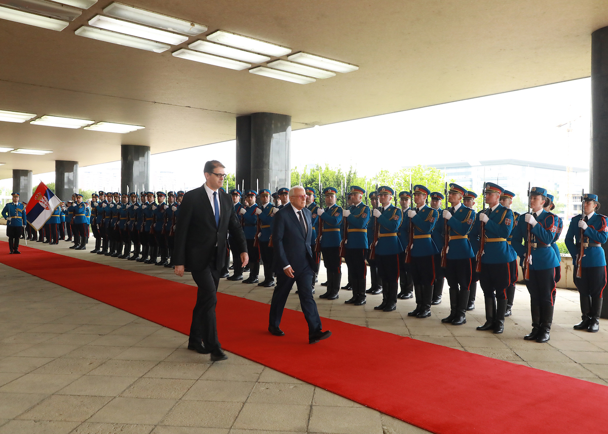 The Ambassador of the Sovereign Order of Malta to Serbia presents his letters of credence