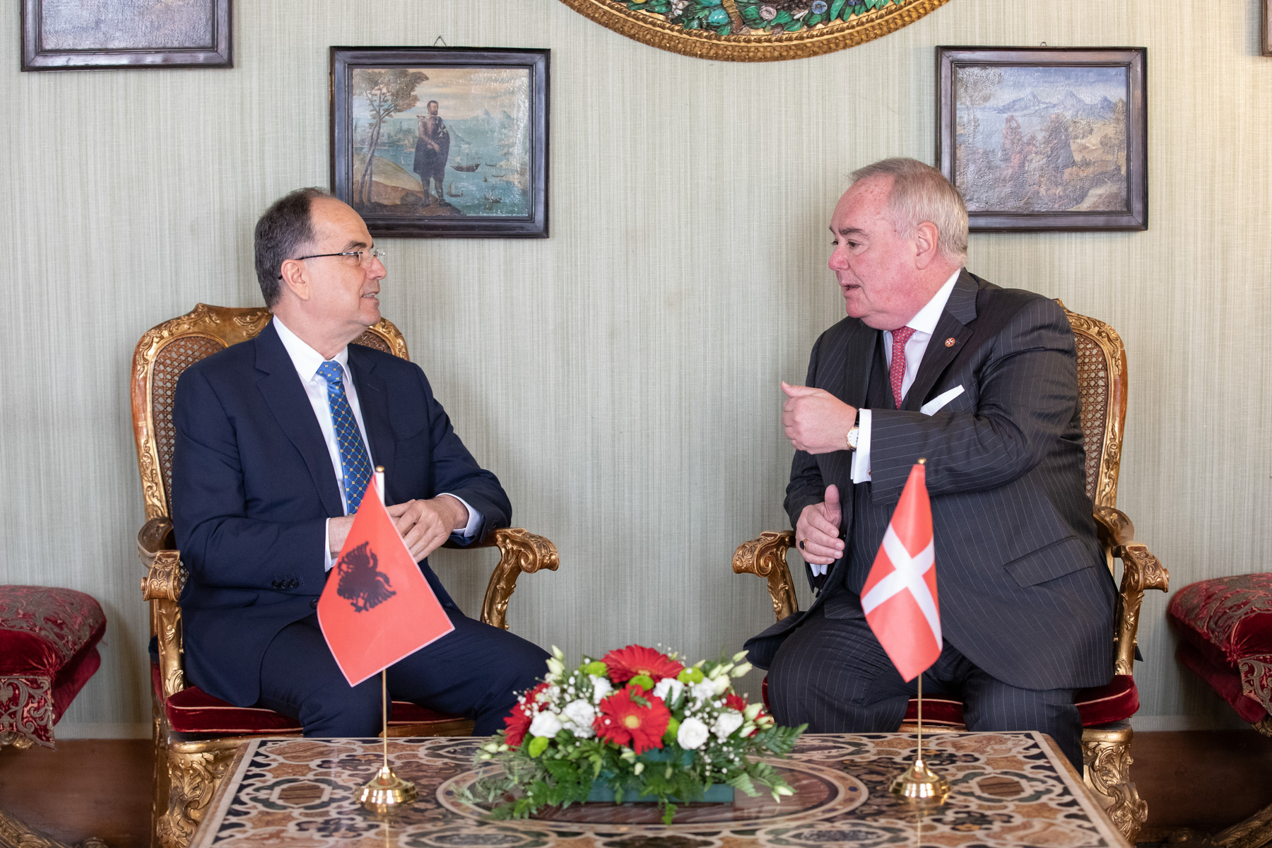 El presidente de Albania realiza una visita oficial al Gran Maestre de la Orden de Malta