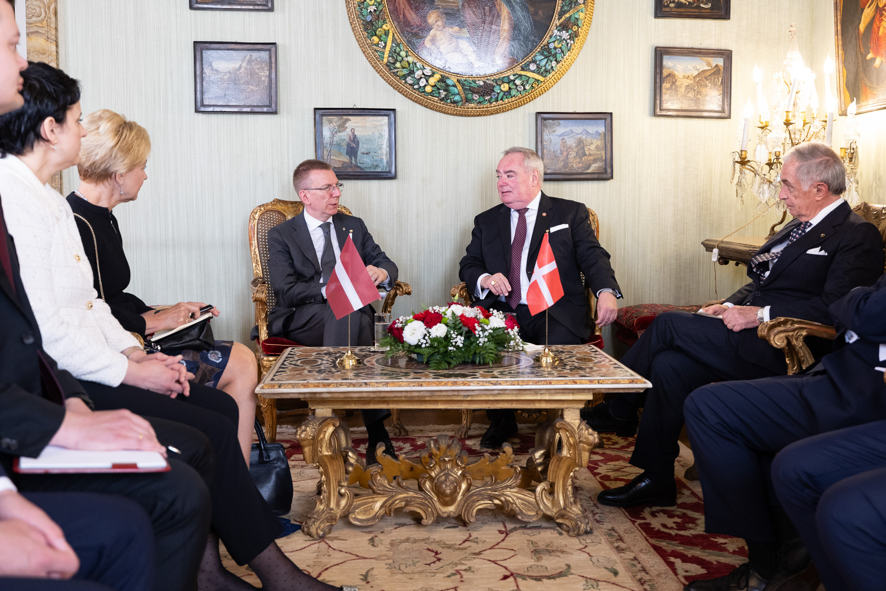El presidente letón, en visita oficial al Gran Maestre