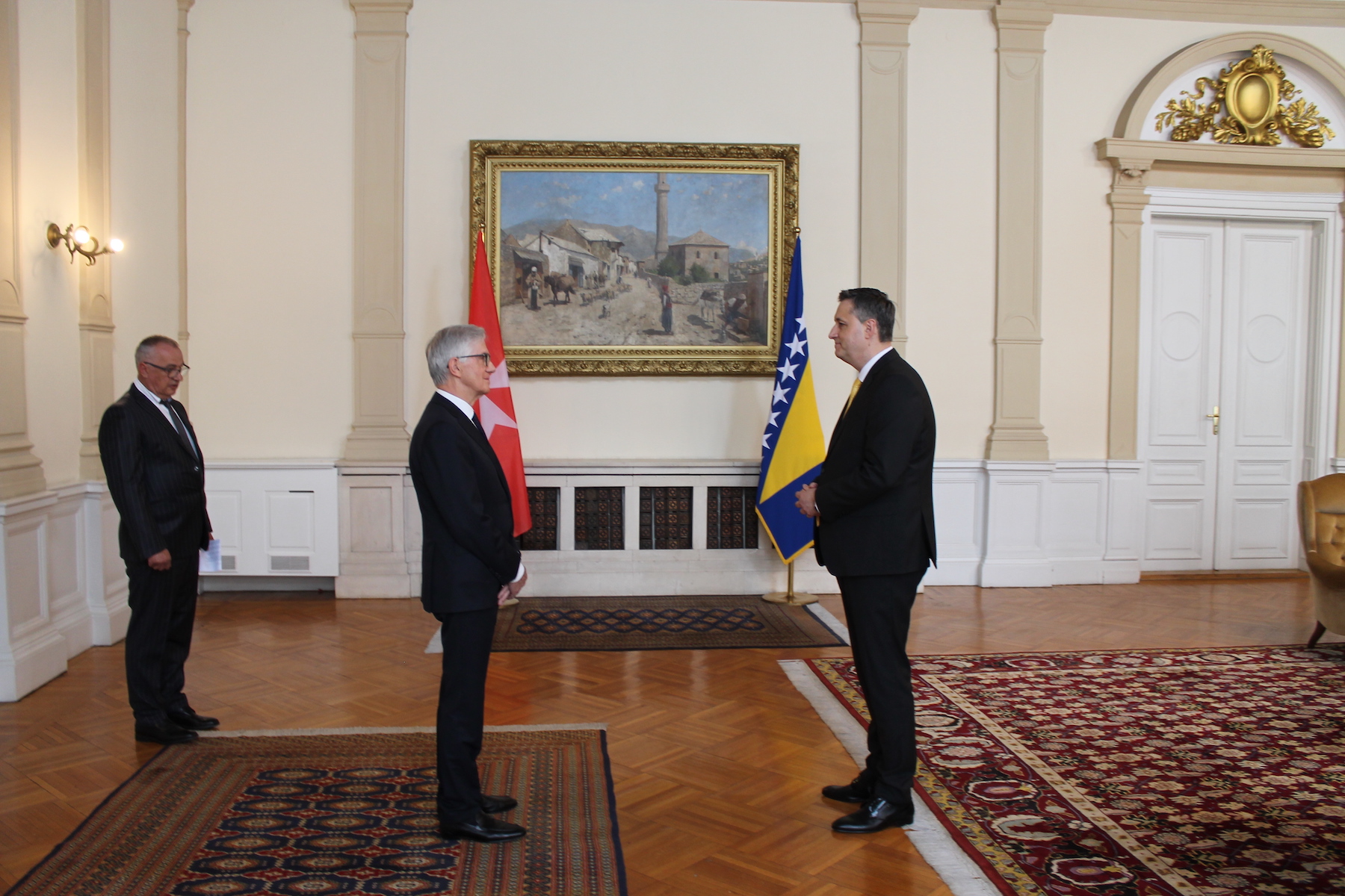 The Ambassador of the Sovereign Order of Malta to Bosnia and Herzegovina presents his letters of credence