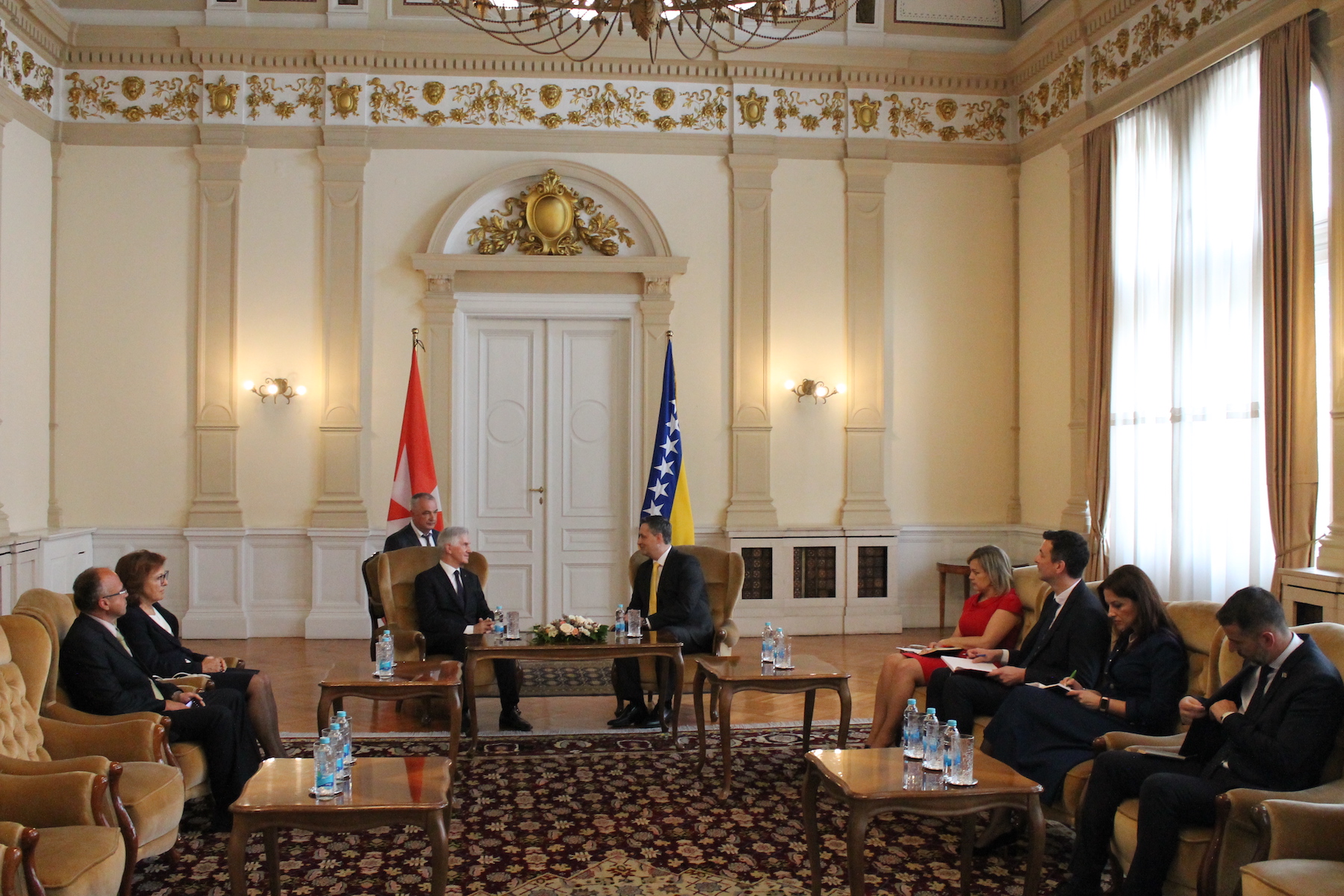 The Ambassador of the Sovereign Order of Malta to Bosnia and Herzegovina presents his letters of credence