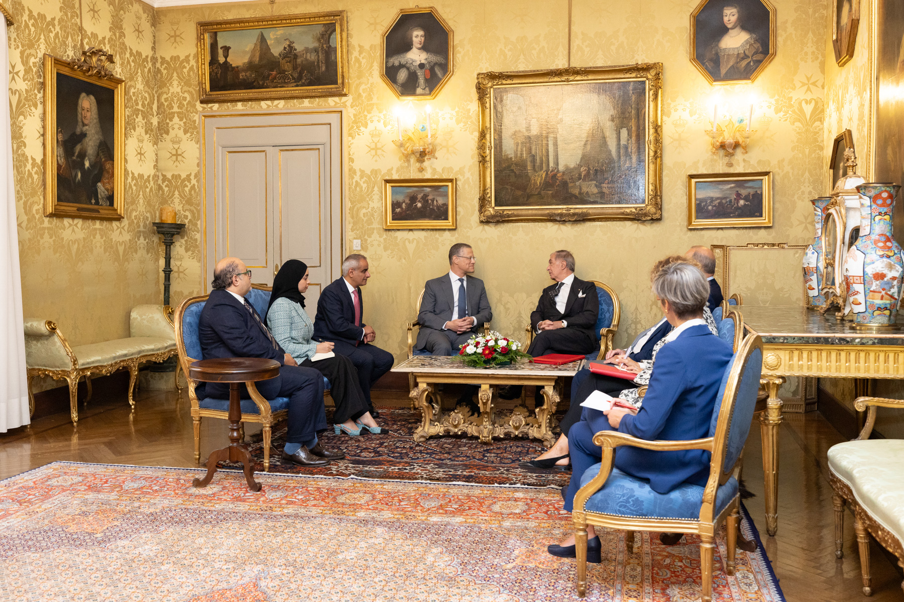 United Arab Emirates, Minister of Foreign Affairs Special Envoy for ...