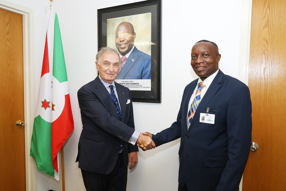 Le Grand Chancelier en entretien avec le ministre des Affaires étrangères  du Burundi - Sovereign Military Order of Malta