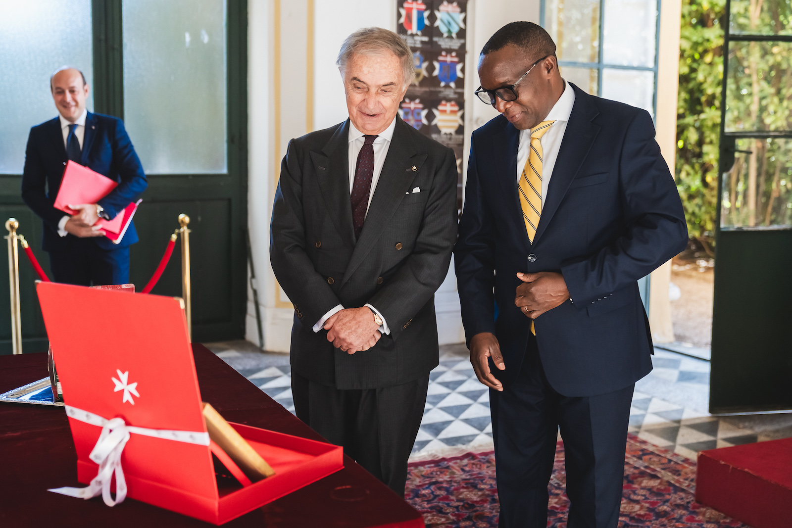 Burundi, the Grand Chancellor meets the Foreign Minister