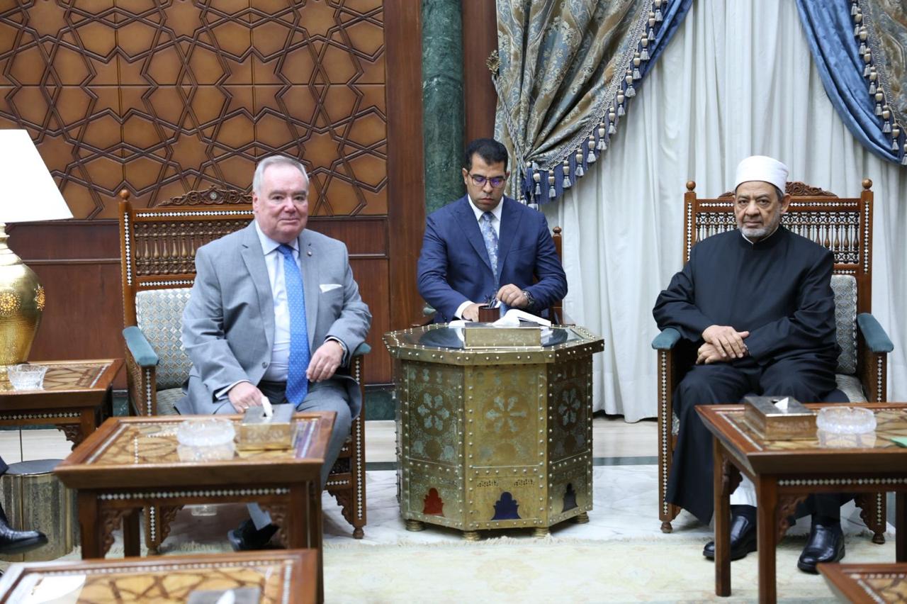 Grand Master meets Grand Imam in Egypt
