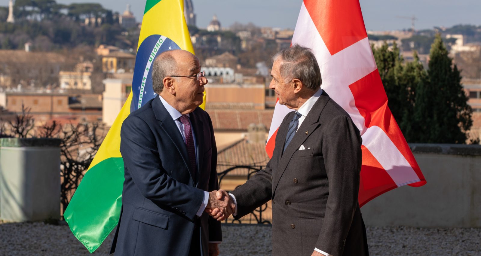 The Grand Chancellor receives the Brazilian Minister of Foreign Affairs