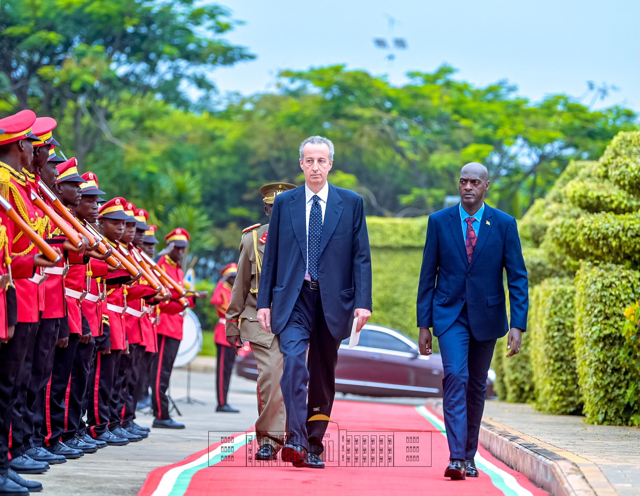 The Ambassador of the Sovereign Order of Malta to the Republic of Burundi presents his letters of credence
