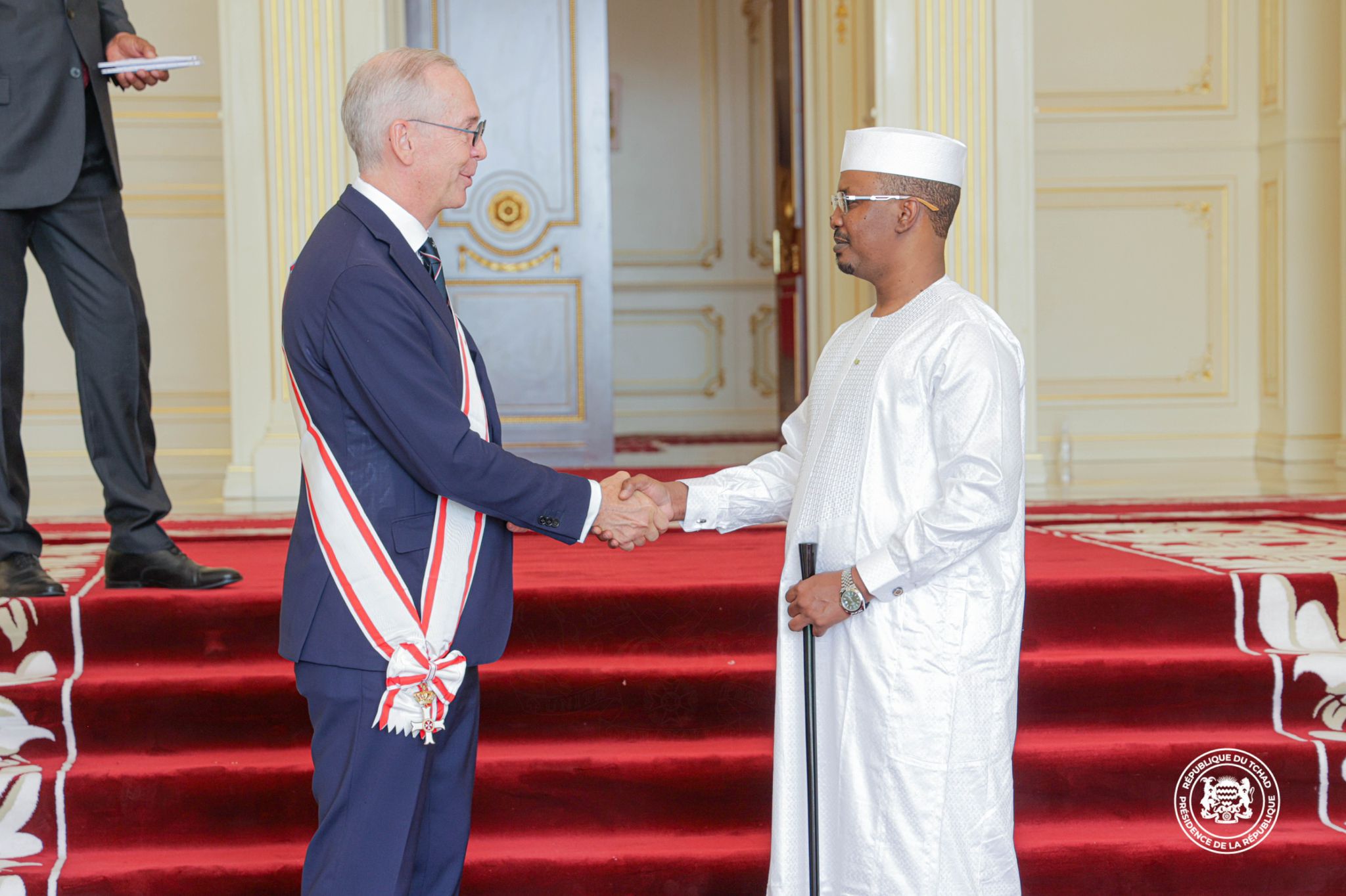 The Ambassador of the Sovereign Order of Malta to the Republic of Chad presents his letters of credence
