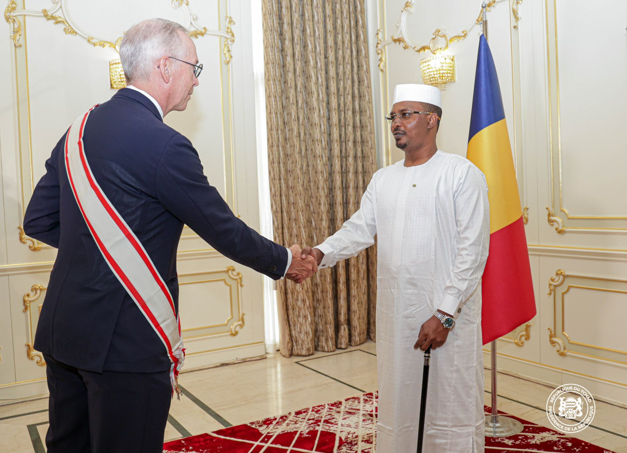 The Ambassador of the Sovereign Order of Malta to the Republic of Chad presents his letters of credence