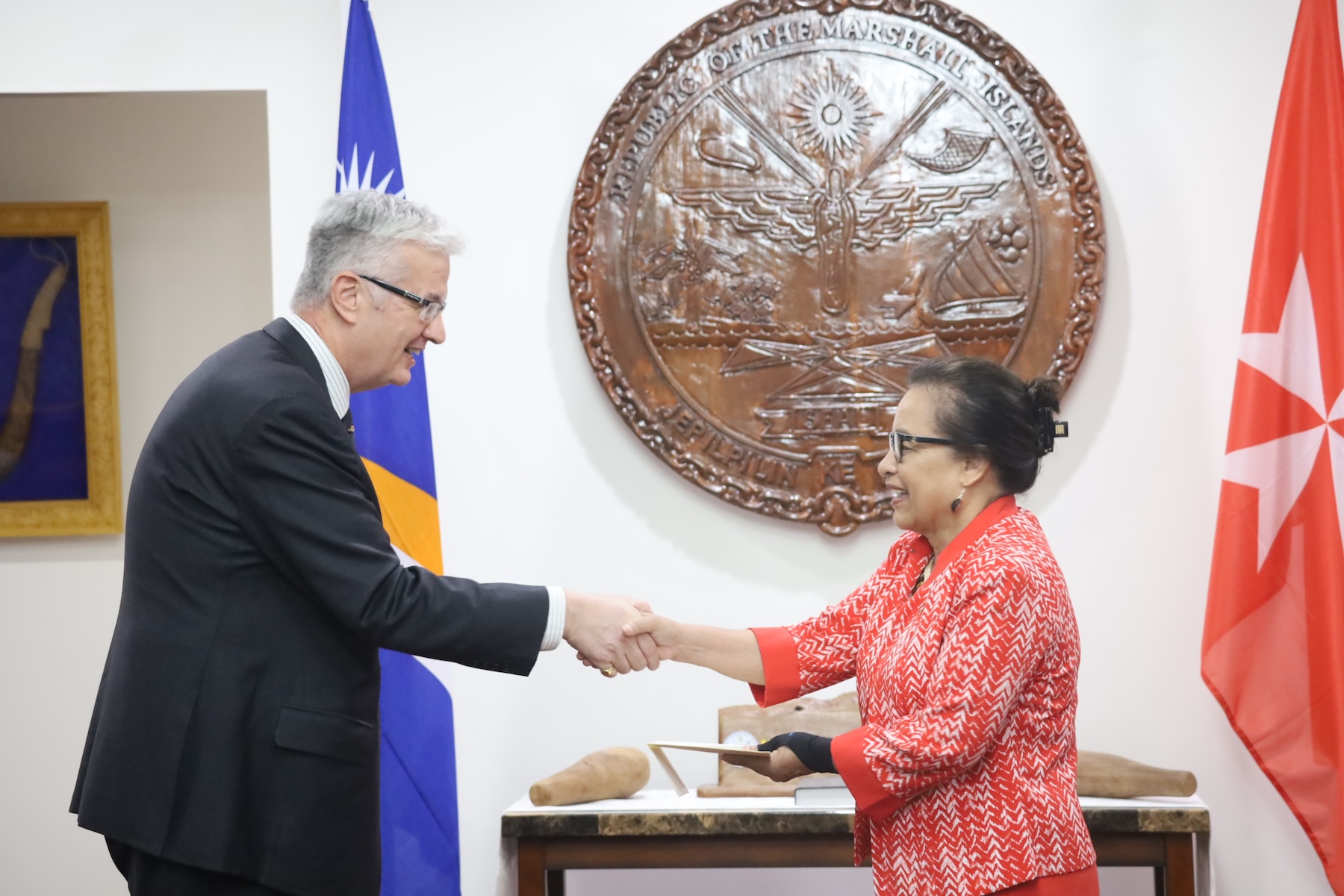 L’Ambassadeur de l’Ordre souverain de Malte auprès de la République des Îles Marshall présente ses lettres de créance