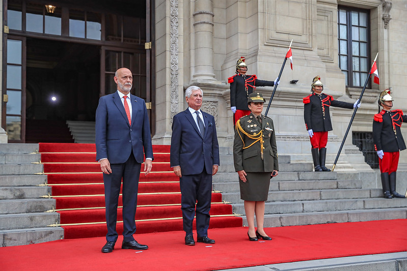The Ambassador of the Sovereign Order of Malta to the Republic of Peru presents his letters of credence