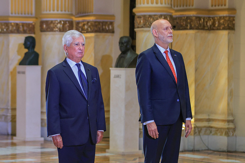 The Ambassador of the Sovereign Order of Malta to the Republic of Peru presents his letters of credence