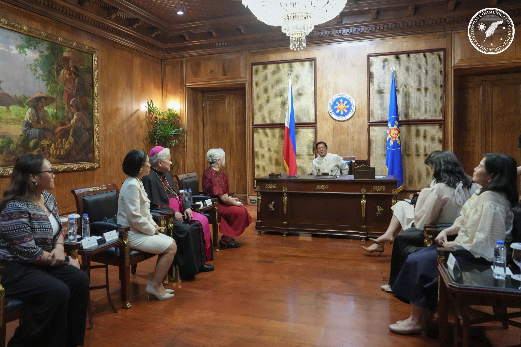 The Ambassador of the Sovereign Order of Malta to the Republic of the Philippines presents her letters of credence